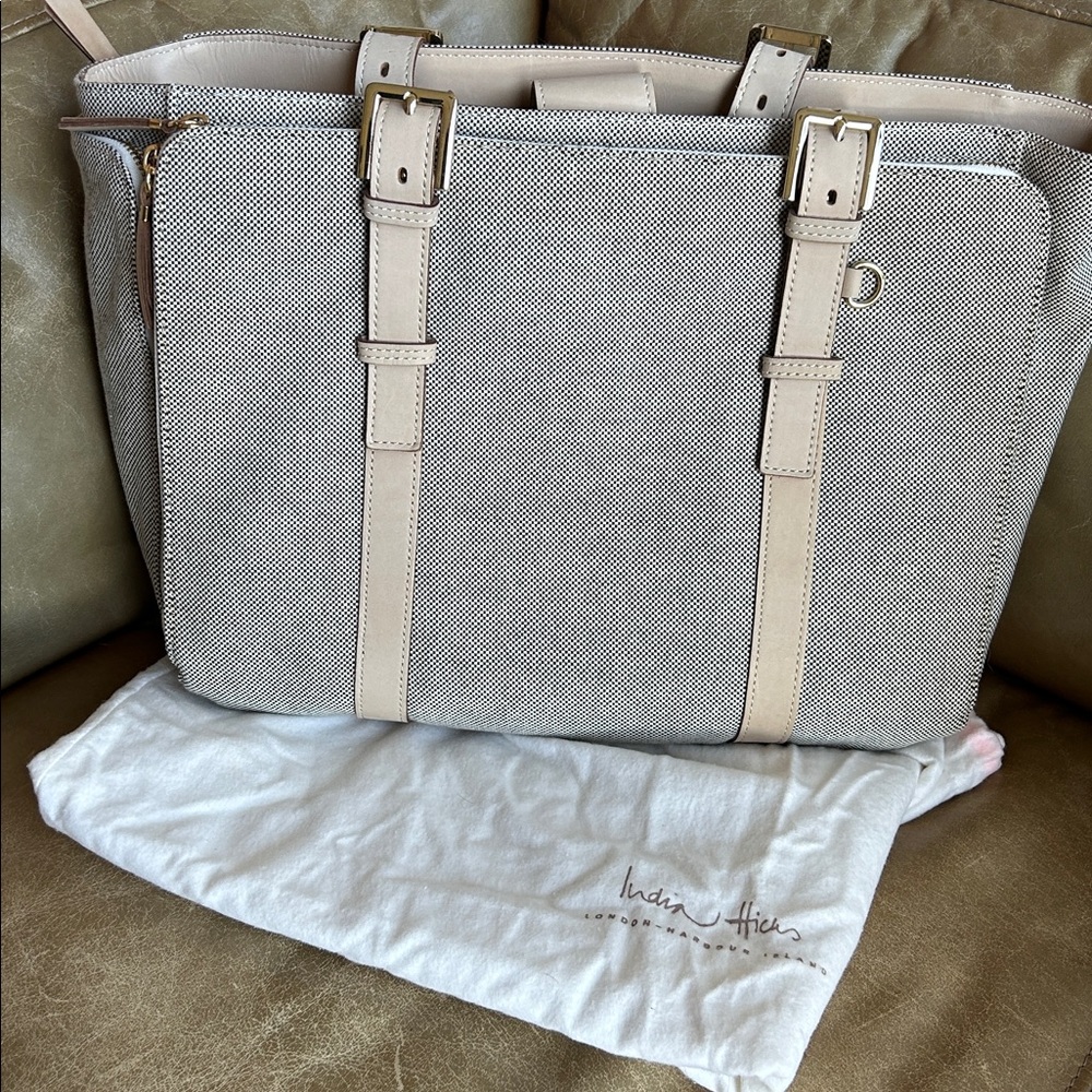 India Hicks Gray and Tan Laptop Bag - Picture 8 of 9
